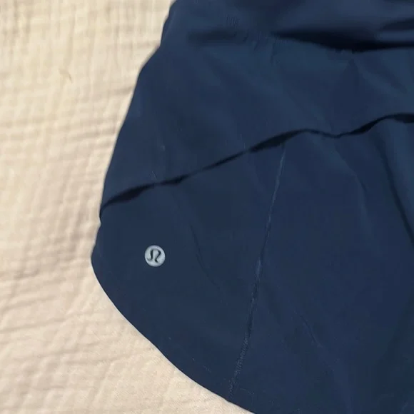 Lululemon SPEED UP HIGH-RISE LINED SHORT 4" size 4 - Picture 5 of 5